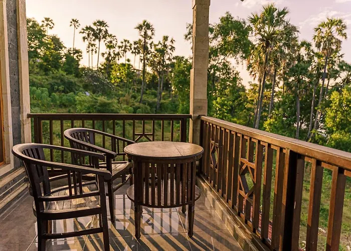 Coral Bay Bali 3*